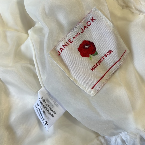 Jamie and jack white faux fur jacket - Picture 4 of 6